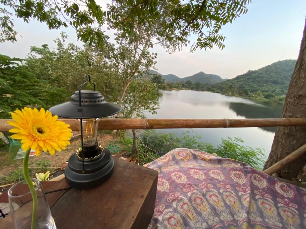 Royal Mountain Hut Hotel Ratchaburi Eksteriør billede