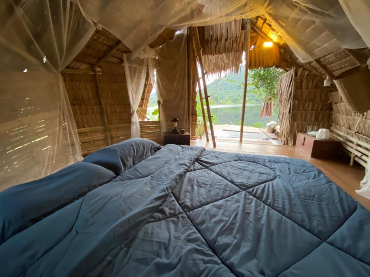Royal Mountain Hut Hotel Ratchaburi Eksteriør billede